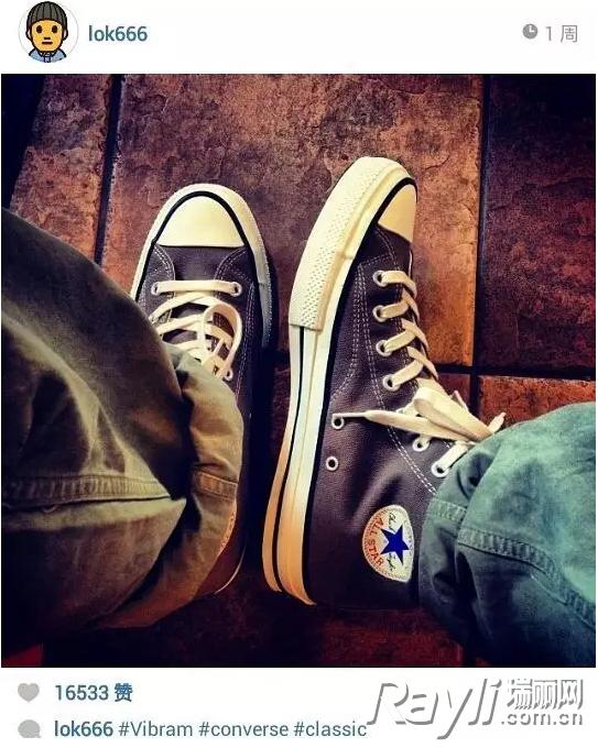 关晓彤马丁靴搭配,关晓彤美体裤老爹鞋穿搭