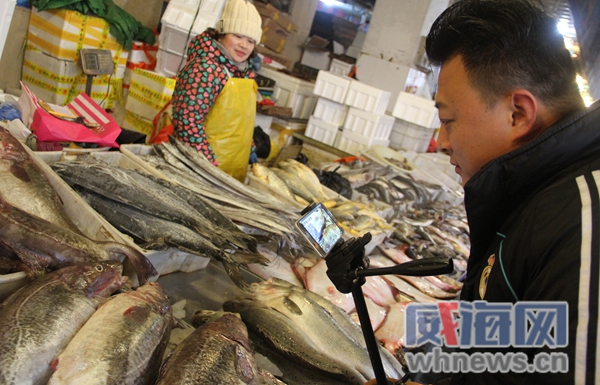 一个海鲜商贩的快递发货单