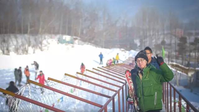 哈尔滨冬天免费玩雪的地方,哈尔滨冰雪旅游春节