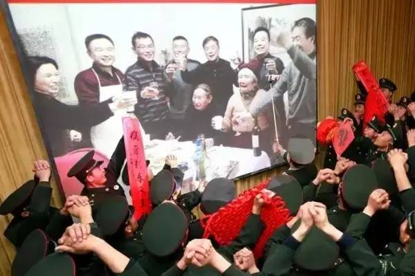 军营里的专属年味儿,走进军营感受浓浓年味儿