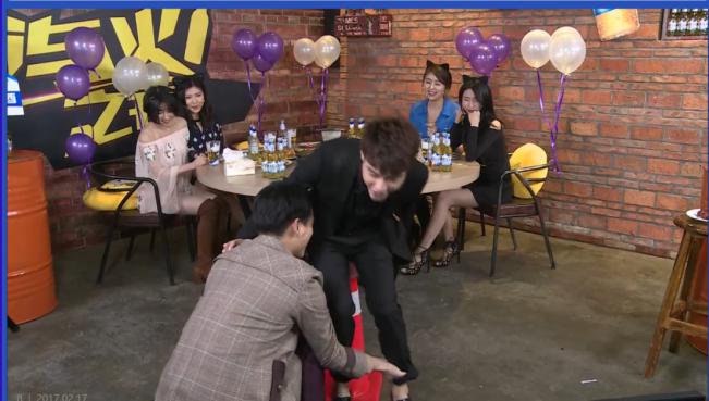 《冰与火之锅》完美收官，斗鱼女神川菜大PARTY嗨翻天!