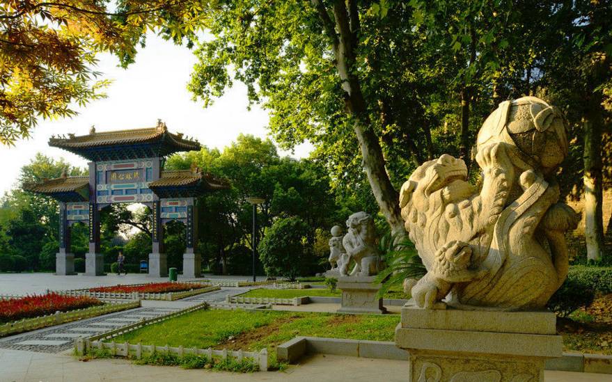 南京骑车一日游玩攻略,南京纯玩一天游攻略