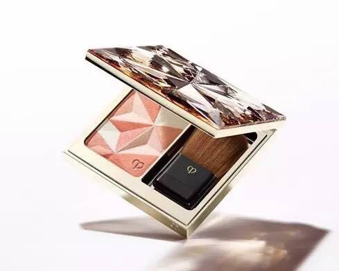 cpb春夏粉底液,cpb2017春季眼影价格