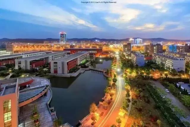 金陵十三校齐贺新春，请您查收一份来自南大的新春祝福