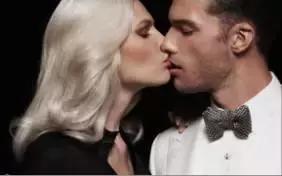 2020年中国国货美妆发展趋势,2021美妆行业趋势洞察报告表