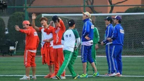 胡八一进入古城,胡八一探索美式情怀