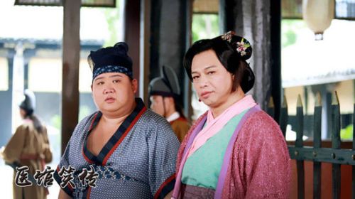 星爷电影里已逝演员,星爷和达叔经典剧照