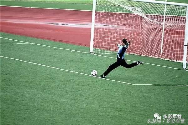 多彩军营的视频,多彩军营文体活动