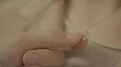 跟施华洛世奇差不多的牌子,跟施华洛世奇差不多的牌子有哪些