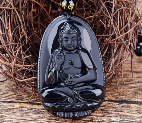 黑曜石饰品搭配什么好,黑曜石饰品适合什么人