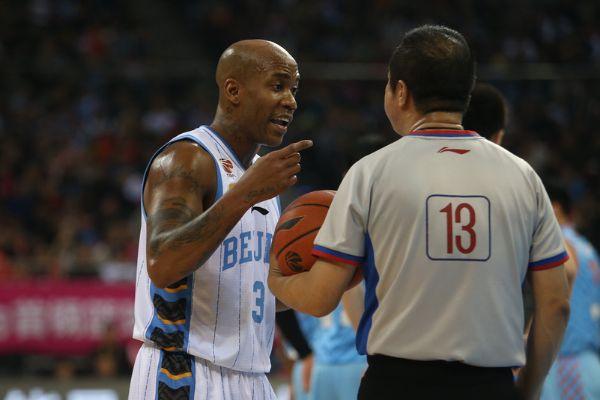 北京生死时刻老马却犯了天大错误若他遭禁赛首钢就真麻烦了！