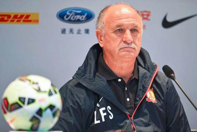 冠军数有望超越里皮成恒大第一，望离开时能多留足球财富