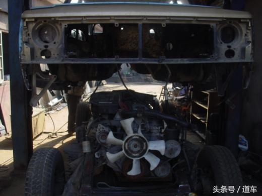 大切诺基改途乐底盘,老款途乐改装版