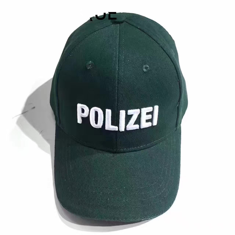 杨幂戴毛茸茸帽子,杨幂跑男同款帽子品牌