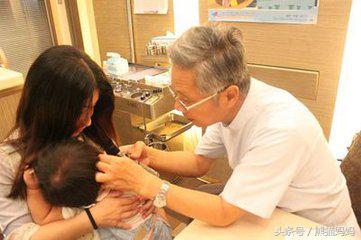 七个月宝宝耳朵耳屎怎么处理,7个月宝宝耳屎好臭怎么回事