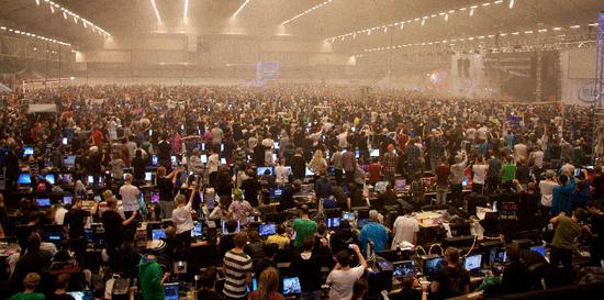 从瑞典小镇到十万人鸟巢LOL大赛场馆变迁