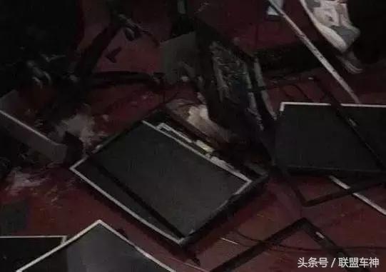 姝讳骸瀹ｅ憡涓哄暐杩欎箞鑳芥墦,姝讳骸瀹ｅ憡50婊磋缈荤洏