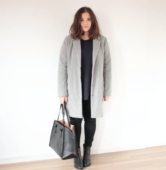 这个肉乎乎身高不到160的女孩,却被网评为最美时尚教主!