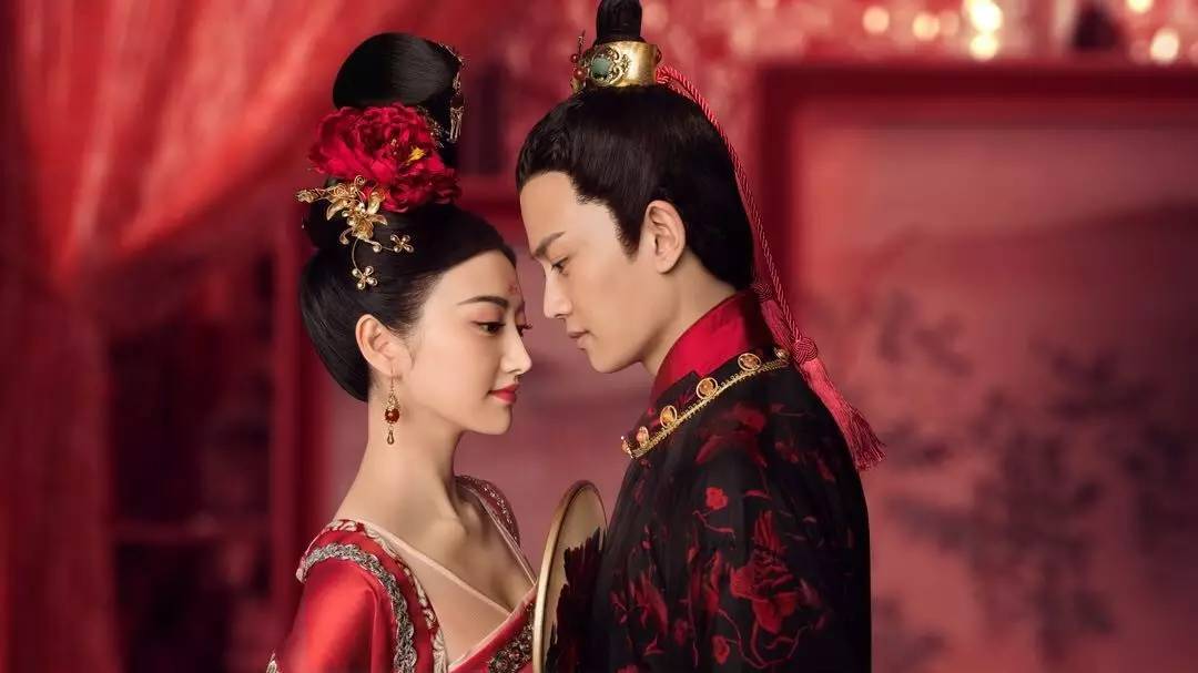 今年最爆款的口红,景甜最近的口红