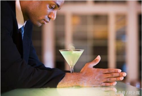 抑郁症的病因病机,抑郁症的病因症状