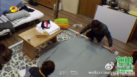 何炅否认结婚！在节目中他说