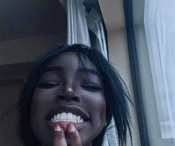 新一代黑色*女素**神诞生,没有最黑只有更黑