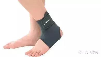 踝关节扭伤如何训练大腿肌肉恢复,踝关节扭伤的康复训练方法