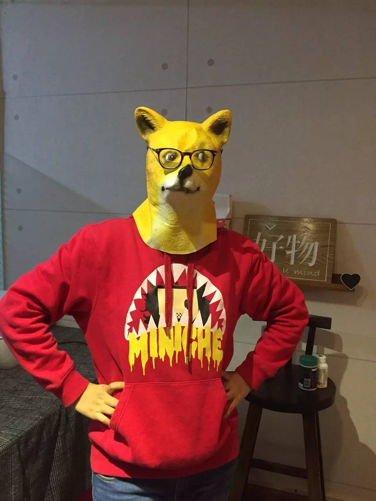 我从不相信一见钟情直到遇见了你,我不相信一见钟情我相信日久生情