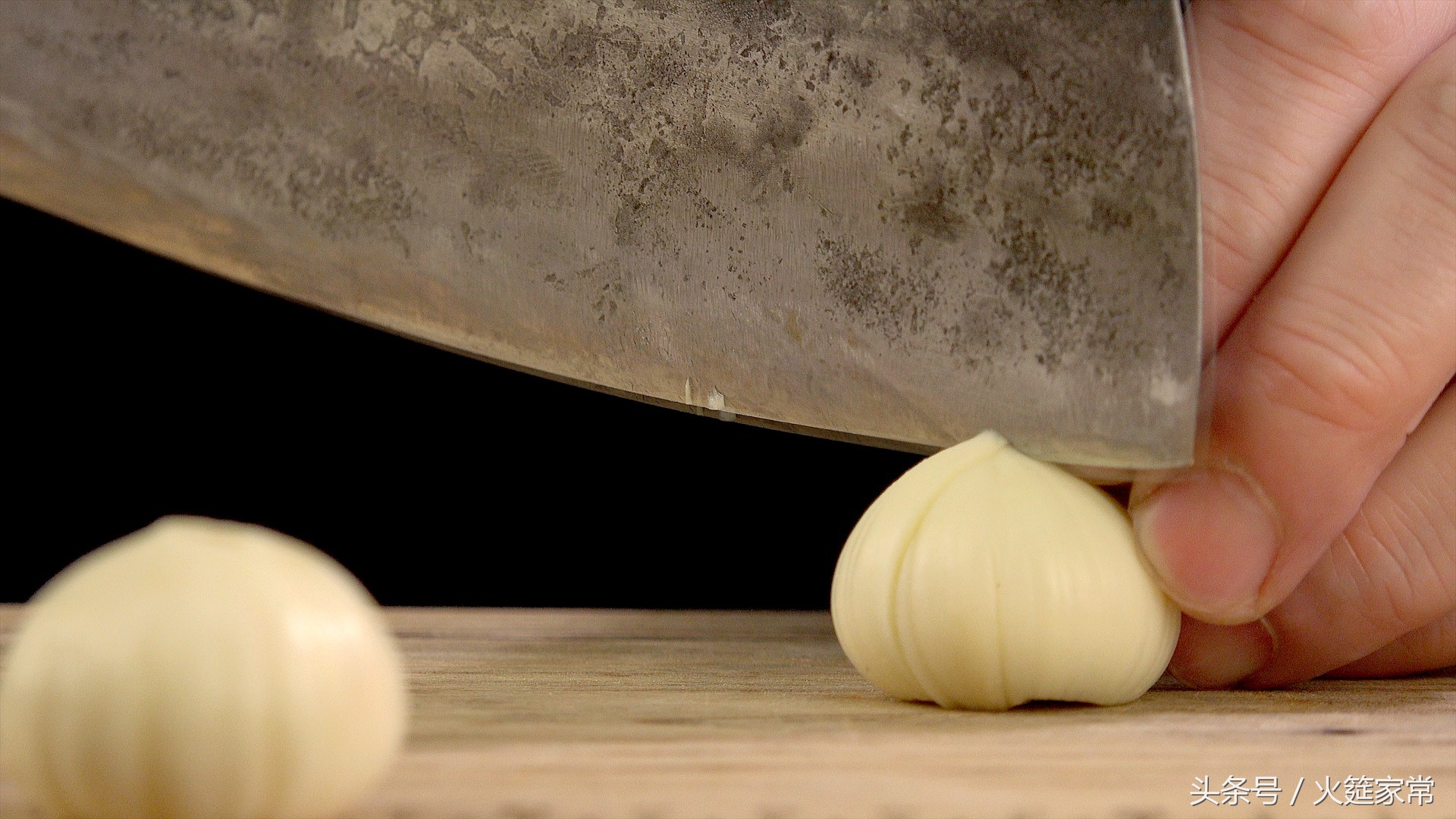 牛蛙怎么烧又嫩又好吃,卤牛蛙怎么让肉不散