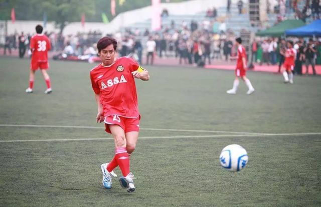 鹿晗足球基本功,鹿晗足球水平到底怎么样