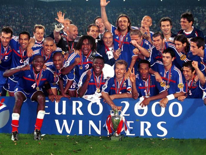 经典回顾2012年欧洲杯决赛,历年欧洲杯足球赛