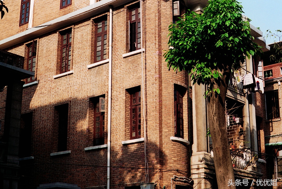 天价学区房后面折射出教育,北京天价学区房40万