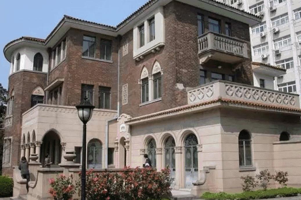 上海各条地铁线沿途景点大全,上海最惊艳的地铁路线