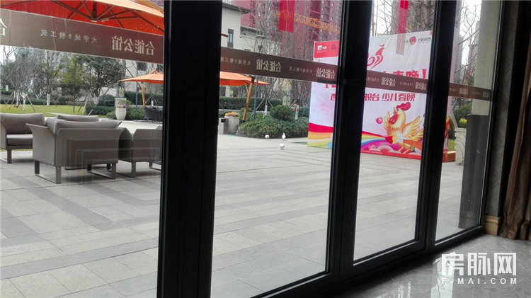 左边万科城,右边智慧城,合能公馆在长安一点也不偏!