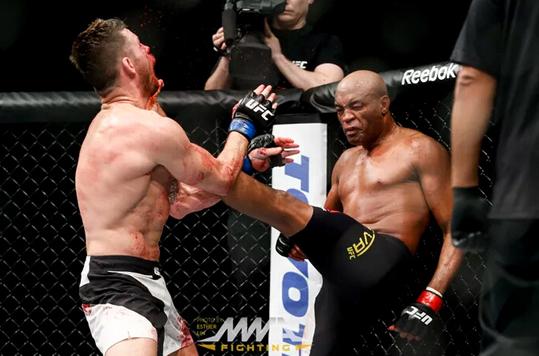 残暴封神十年不败,一朝断腿霸业不再!致敬“传奇”蜘蛛人!