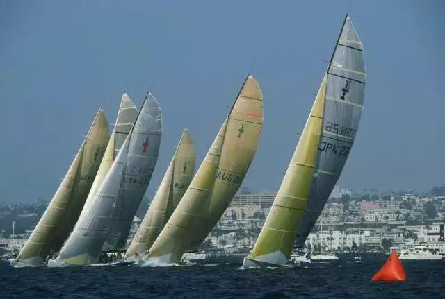 36届美洲杯帆船,美洲杯帆船船型