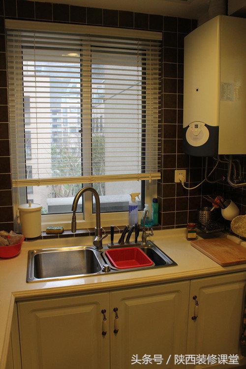 135平方四房二厅二卫阳台,小户型135阳台客厅一体