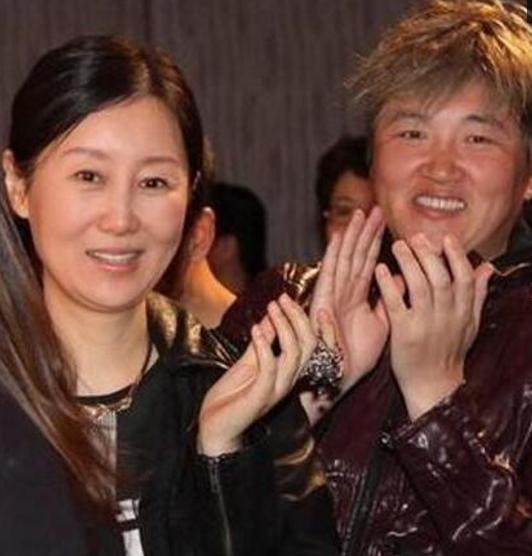 孙楠抛弃前妻另娶新人完整版,47岁的孙楠近况