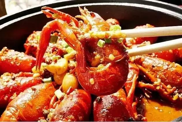 想和你一起吃遍各种美食,和你一起吃遍各地的美食