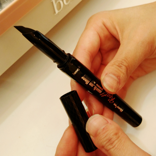老爸评测眼线笔推荐,rozo眼线笔评测