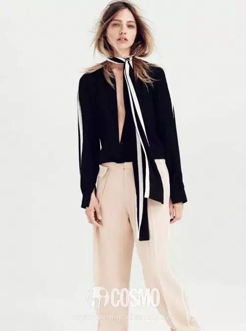 灰色衬衫连衣裙领带搭配,金小妹白衬衣搭配图片