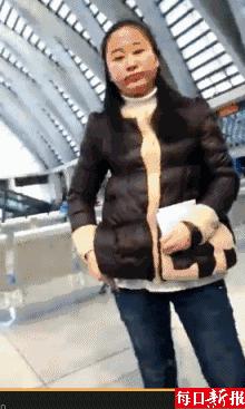 聋哑女孩被拍,残疾人要饭被女子当场揭穿