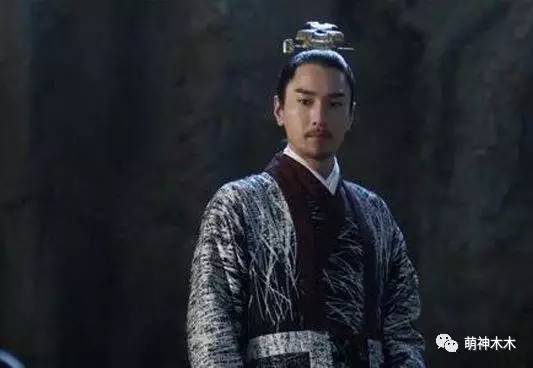 墨渊醒了得知白浅结婚,白浅到底喜欢夜华还是墨渊