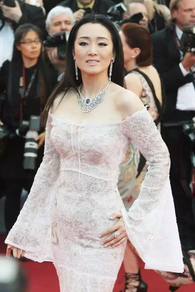 女人必买10款口红颜色,口红推荐热门色