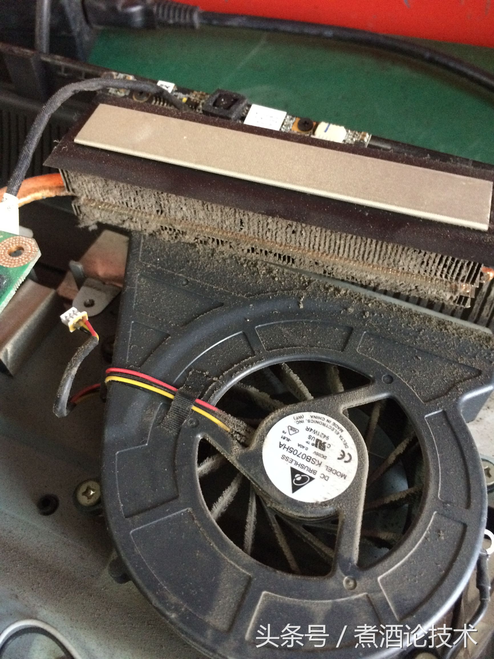 联想一体机b505拆机除尘,联想g580拆机除尘视频