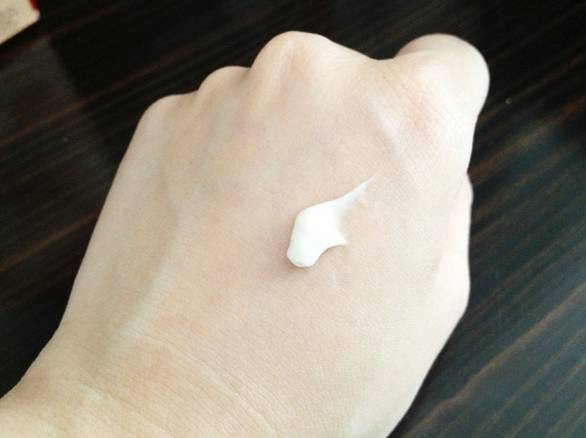 怎么拥有韩剧女主的妆容,你和女主角之间只差一套韩系大衣