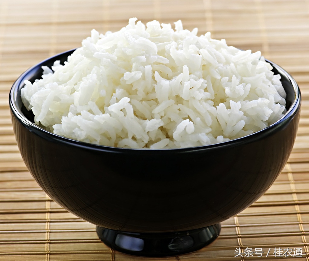 好山好水出好米农家大米,好山好水出好米原生态农家米