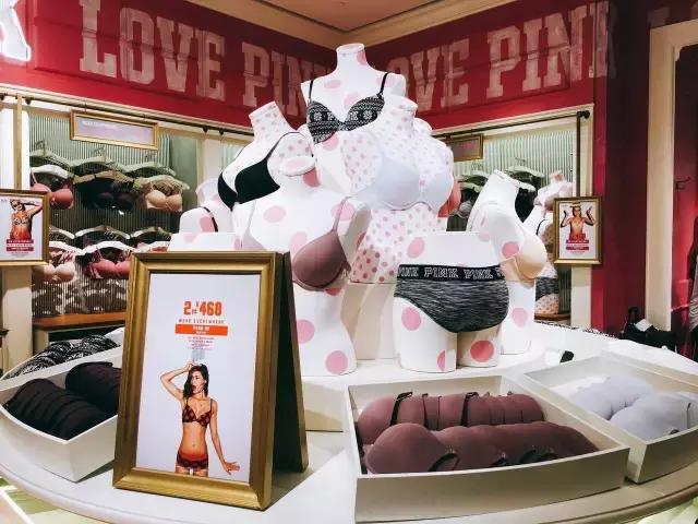 探店！成都维秘旗舰店深度揭秘，愿今晚你们都是天使！