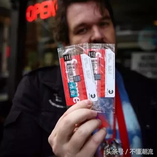 supreme地铁卡价格,supreme地铁卡