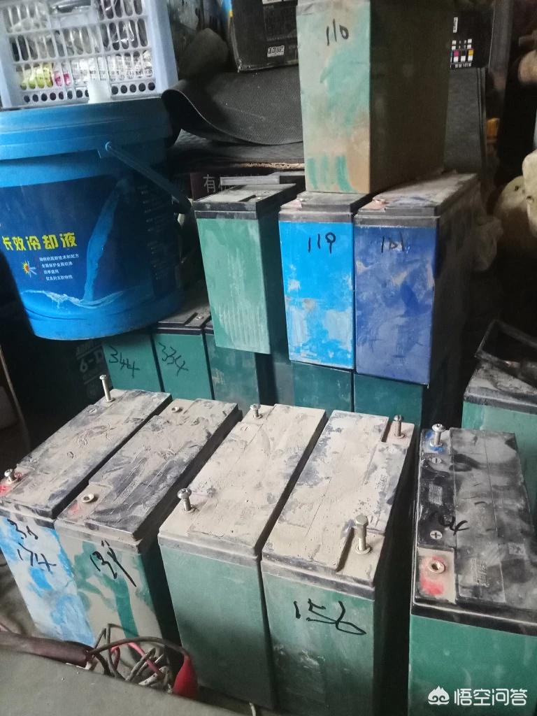 超威电瓶12伏45安多少钱一块,电动车电池超威天能旭派哪个好